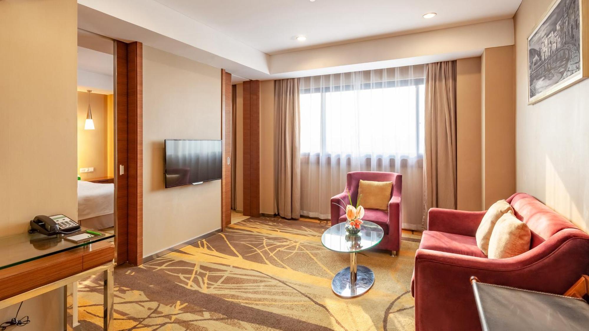 Holiday Inn Hefei By Ihg Exterior photo